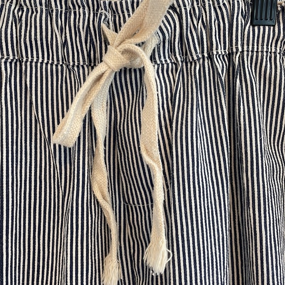 Patrizia striped drawstring pant by Aquavita - Picture 2 of 10